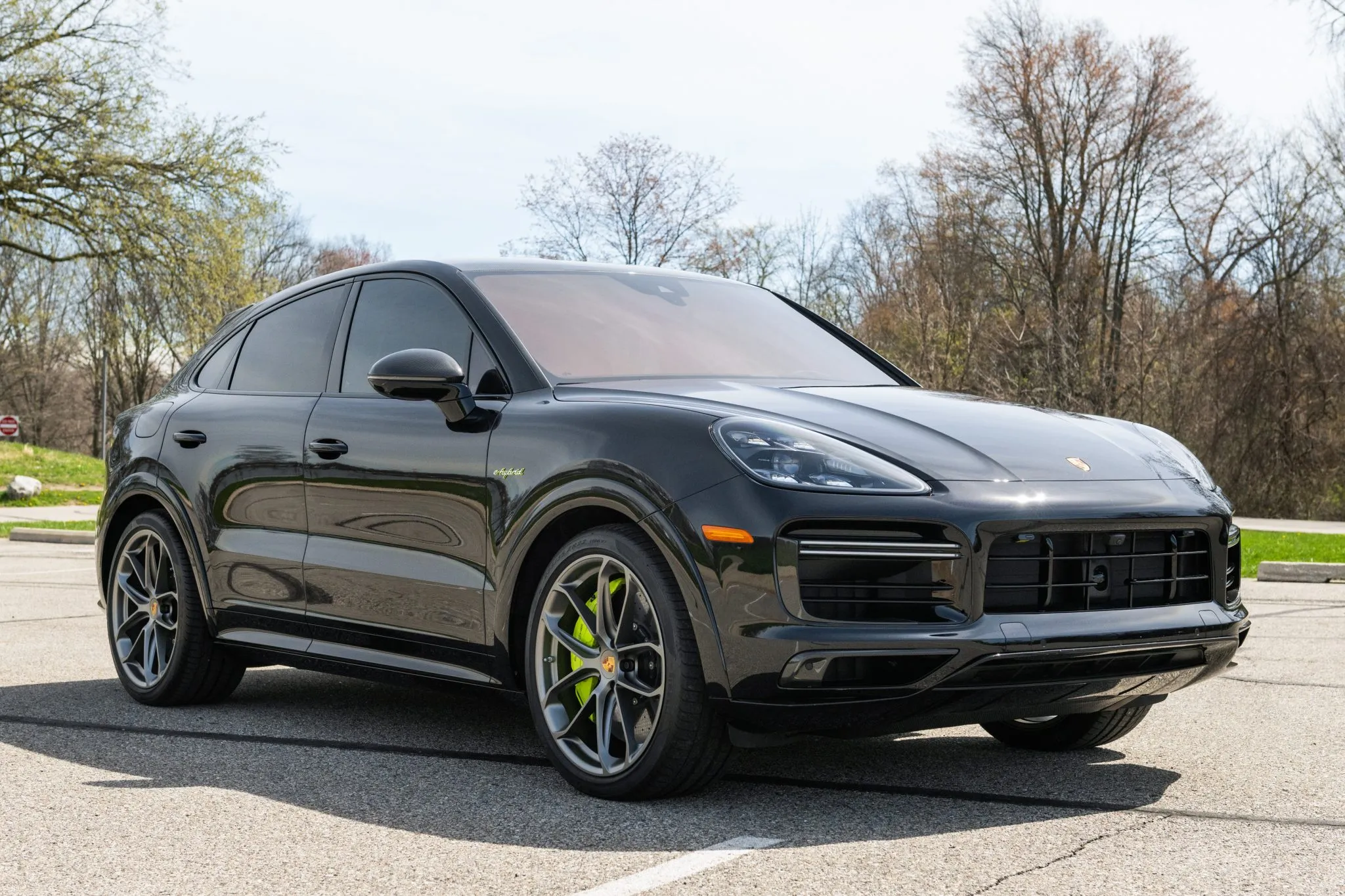 2020 Porsche Cayenne Turbo S E-Hybrid Coupe